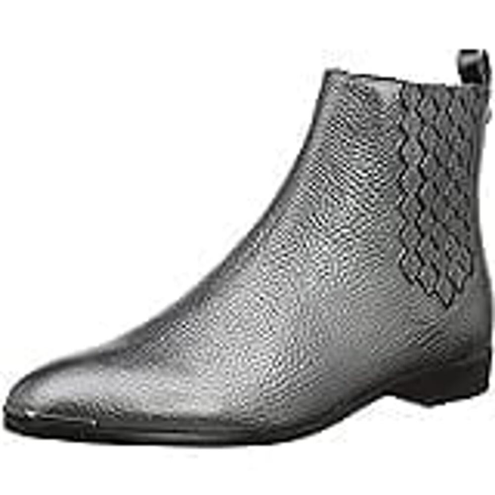 Ted baker / liveca2 Chelsea boots / nib / size 5.5